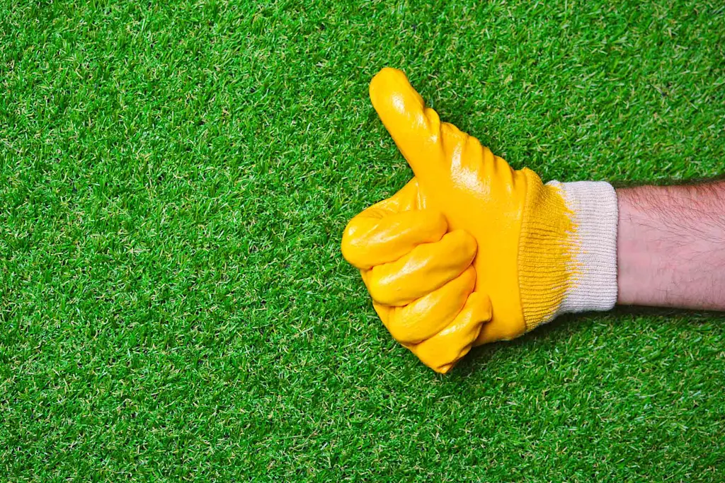 How to clean artificial grass
