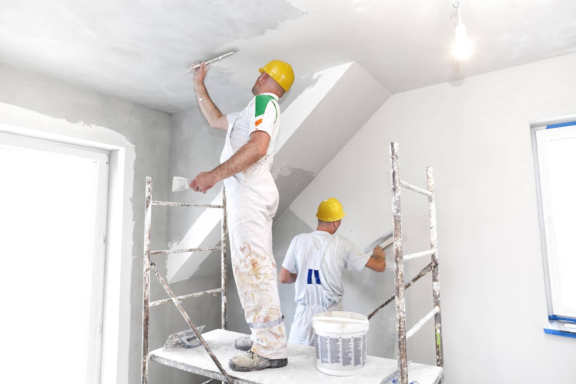 Cost to plaster a room: price breakdown 2025