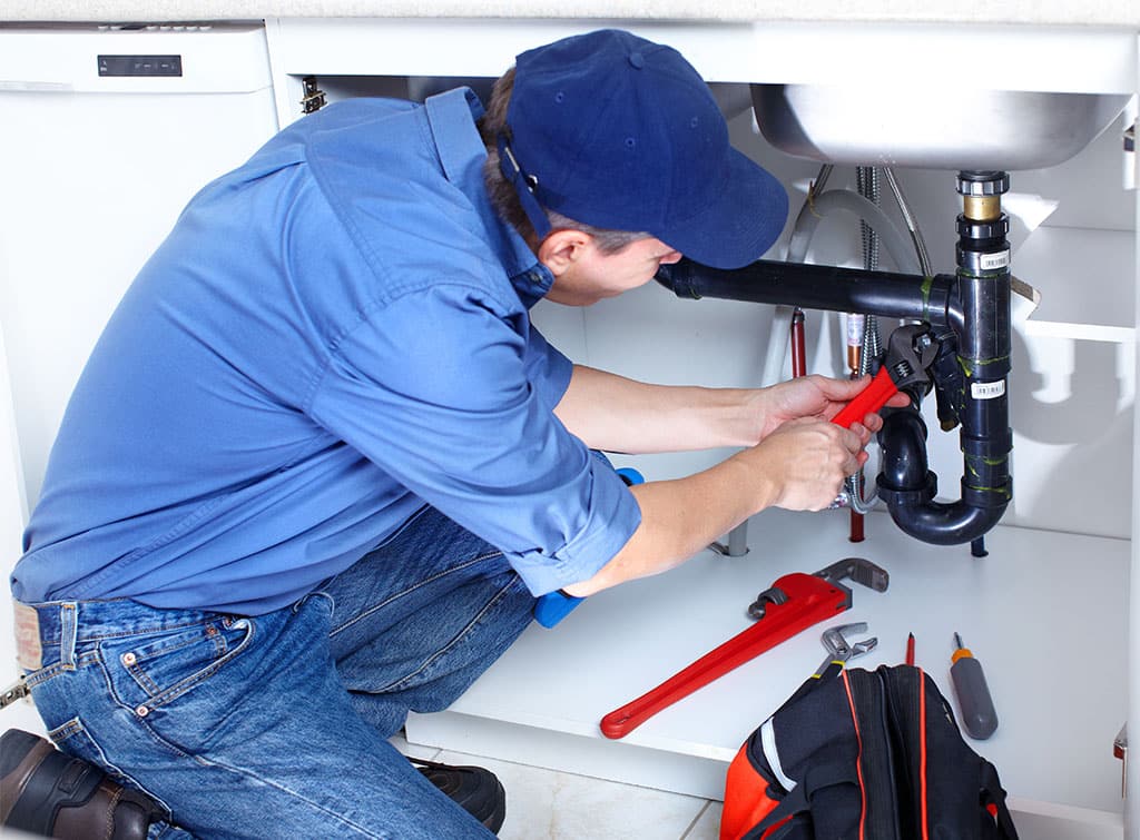What you need to know about becoming a plumber