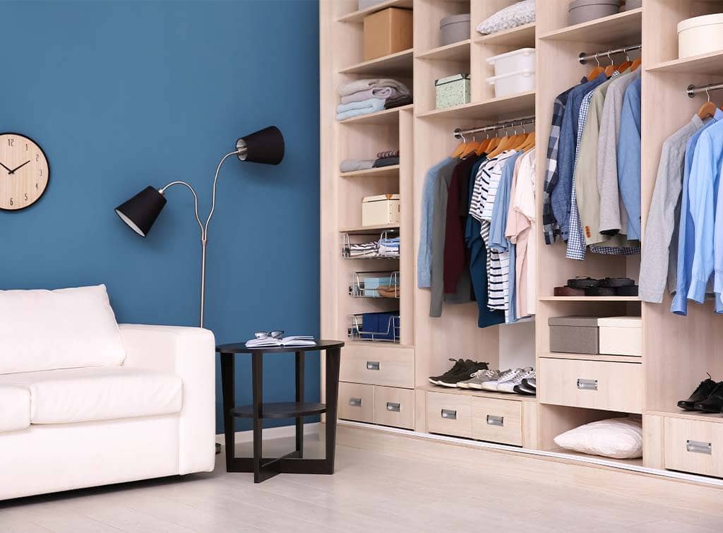 Find and hire the best fitted wardrobe companies