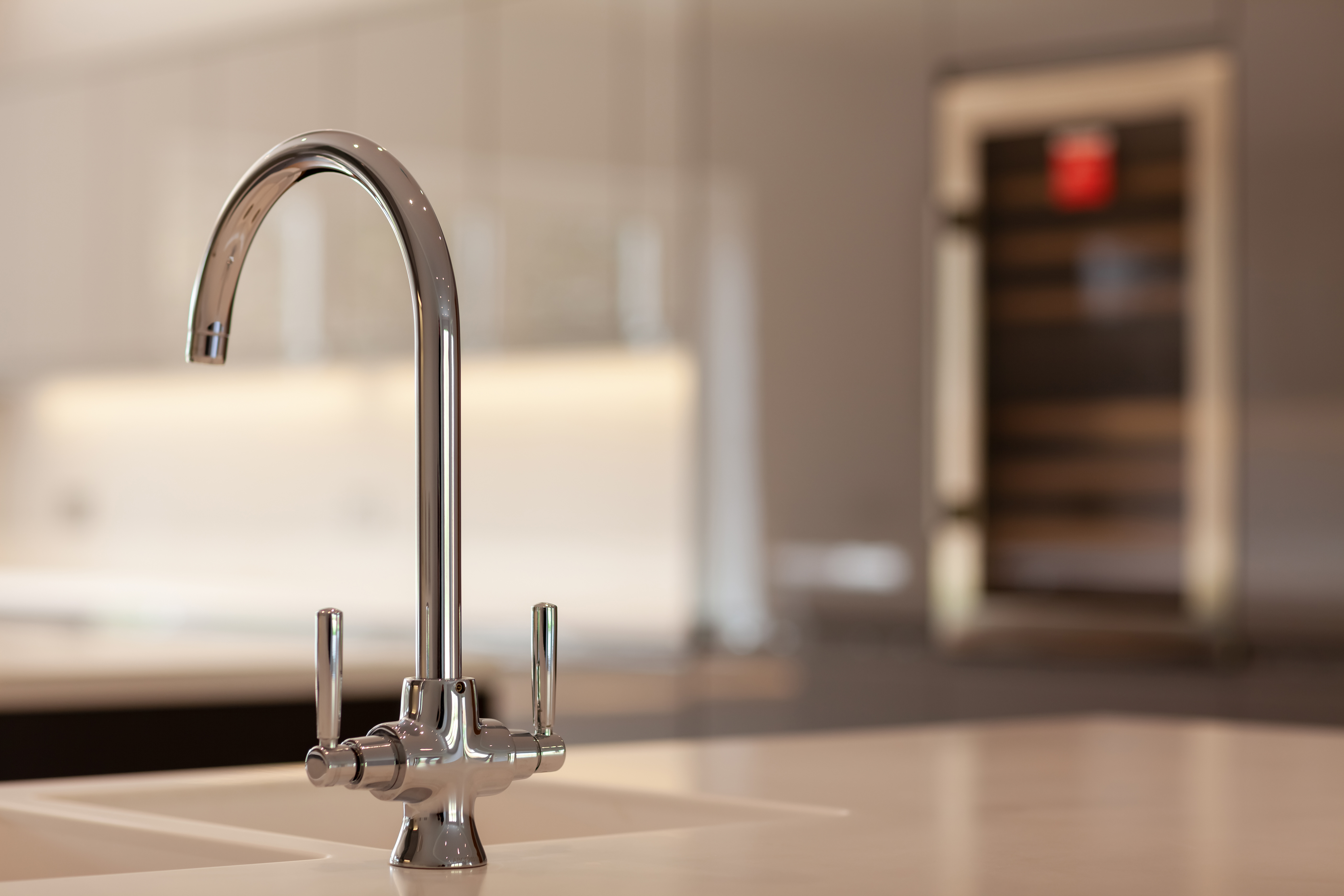 My monobloc mixer tap is leaking: do I need to replace or repair?