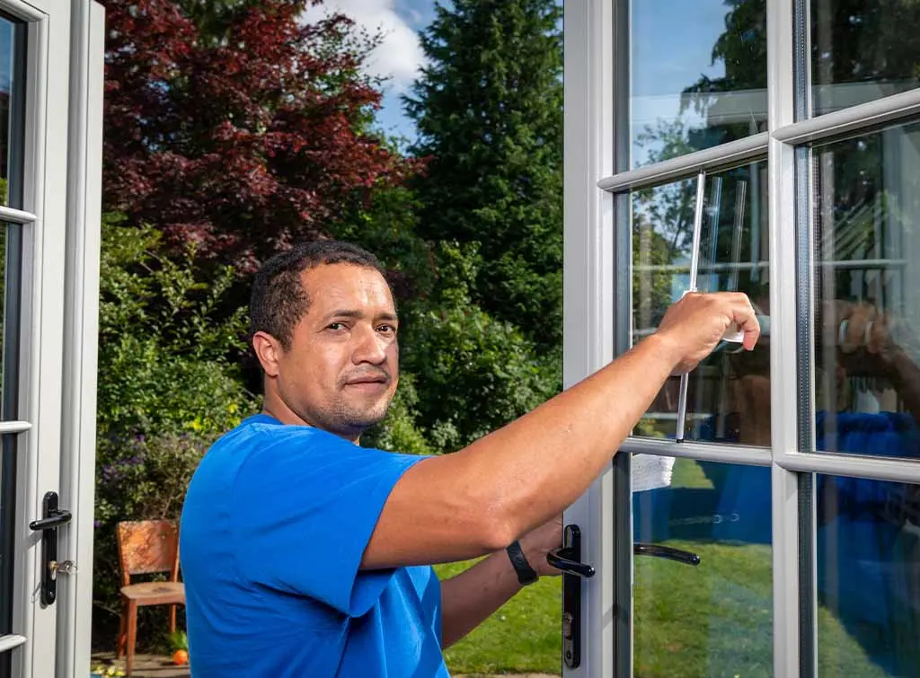 How to grow your window cleaning business