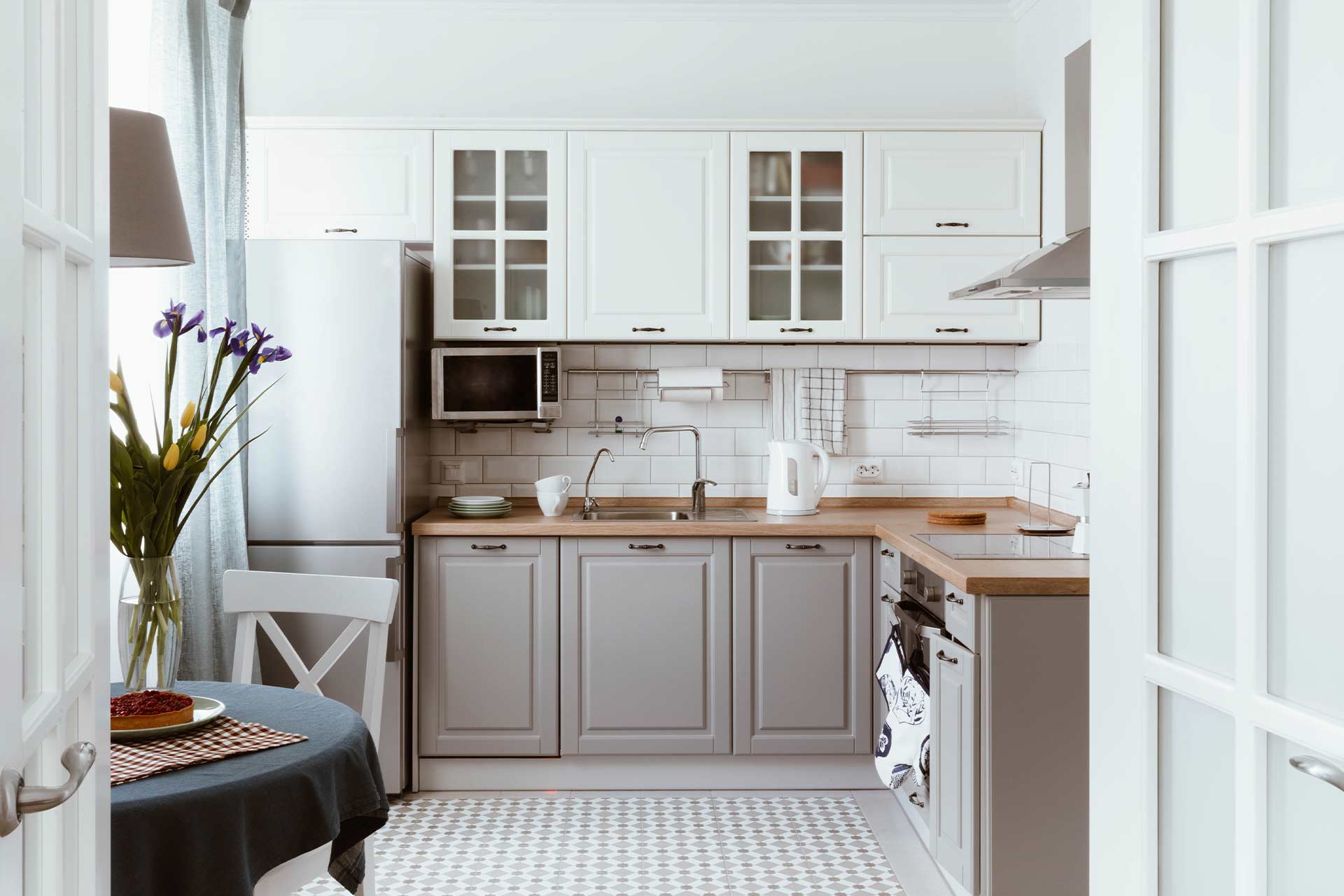 Small kitchen ideas on a budget