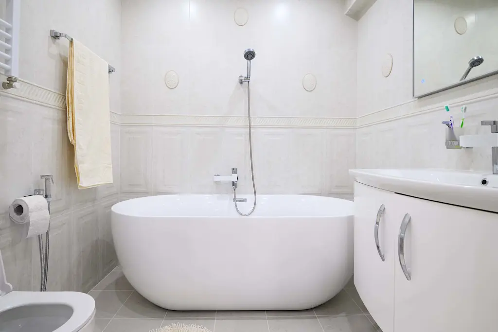 The best bathtubs for small bathrooms