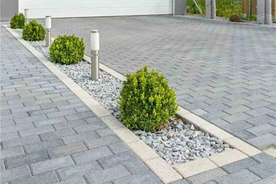 How much does a driveway cost in 2025?