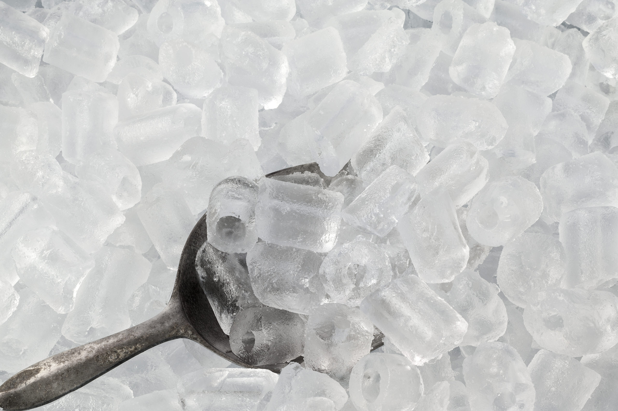 How much does it cost to install an ice maker?