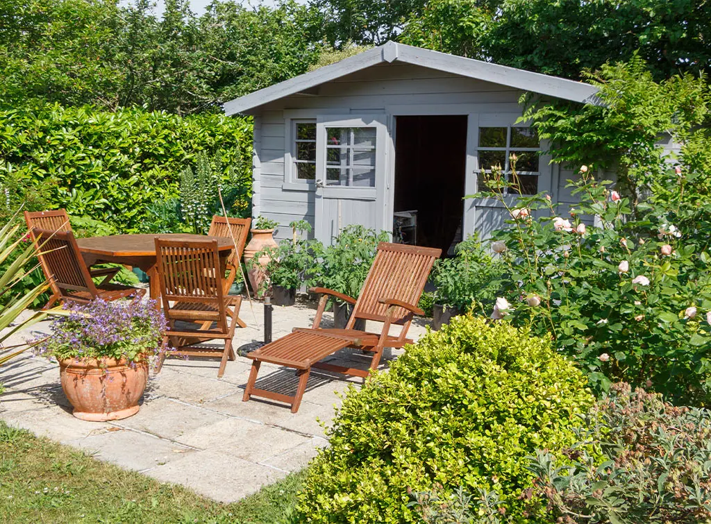 Log cabins for the garden: planning your ideal retreat