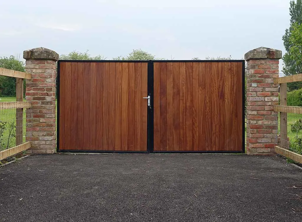 Most popular driveway gate ideas of 2024