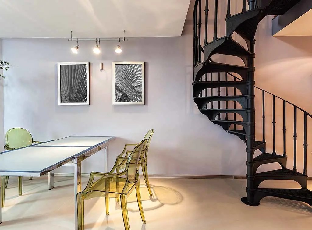 Level-up your home with these metal staircase ideas