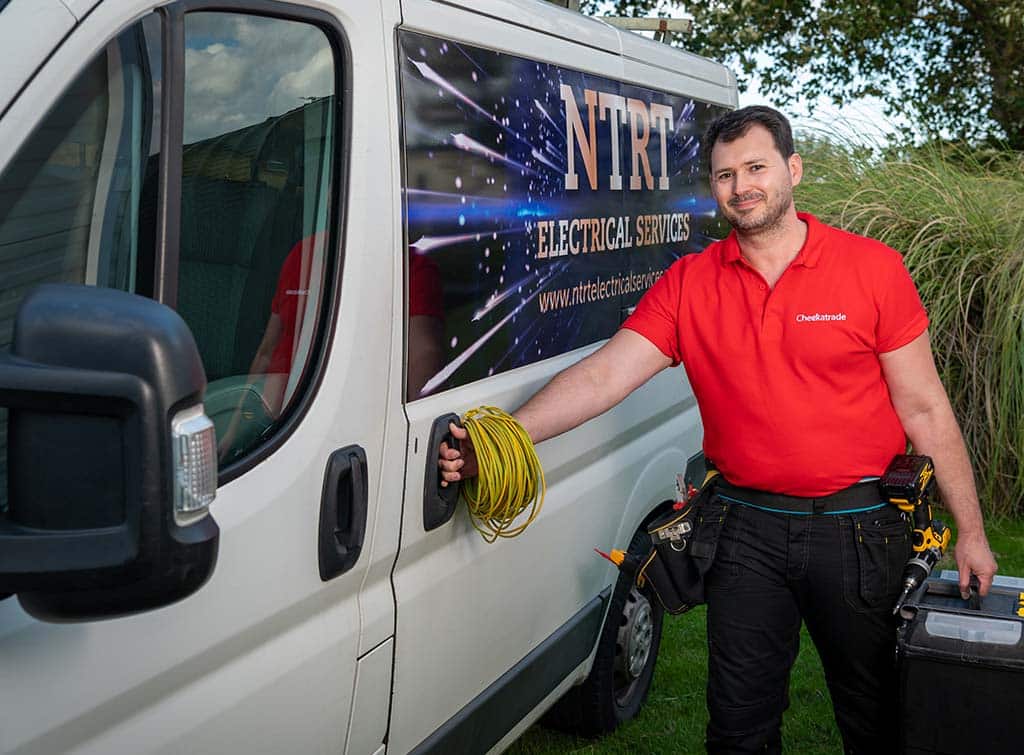 Electrician lead generation: how to improve your leads