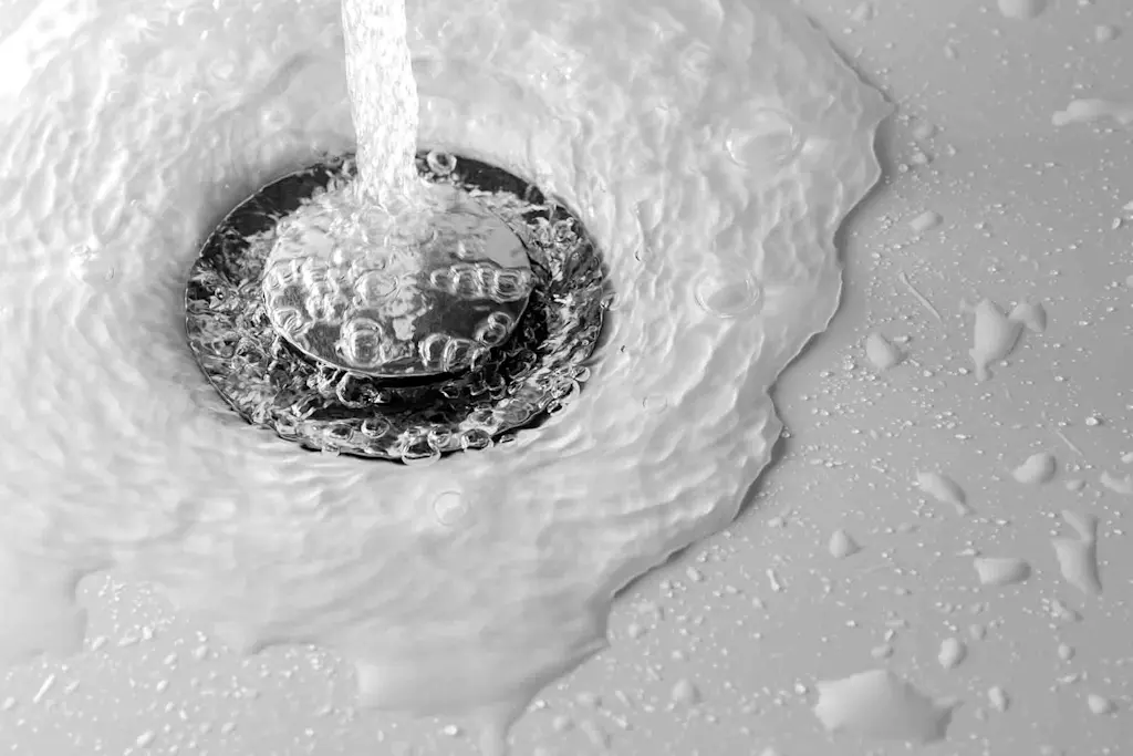 How to fit a bath waste