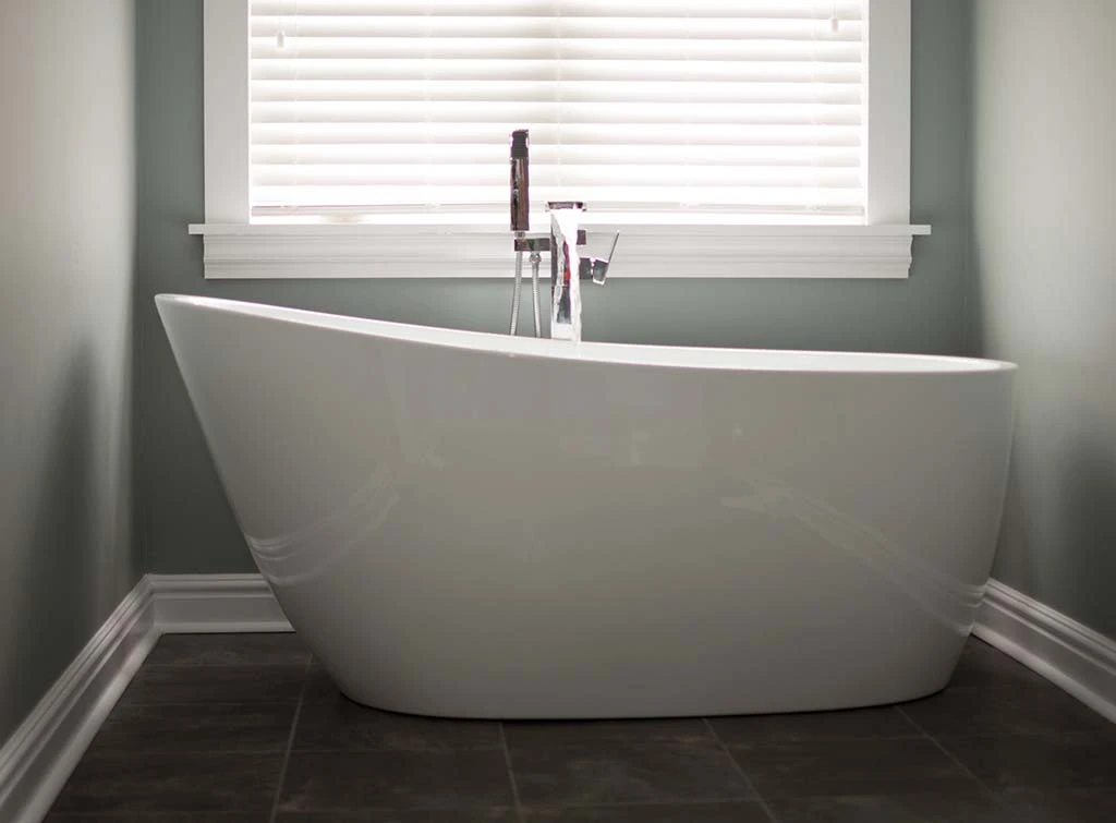 Does not having a bath devalue your house?