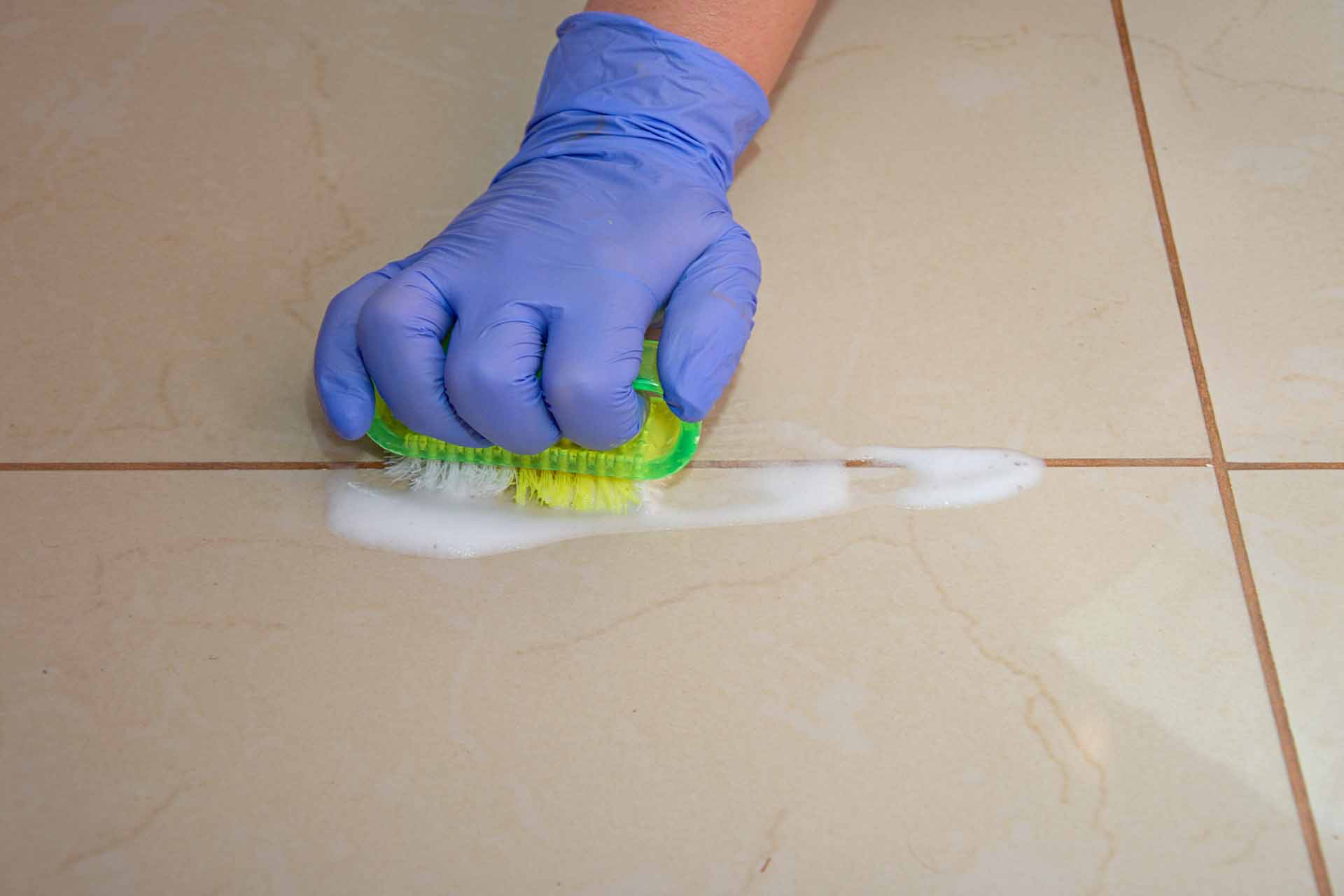 How to clean grout in 5 steps