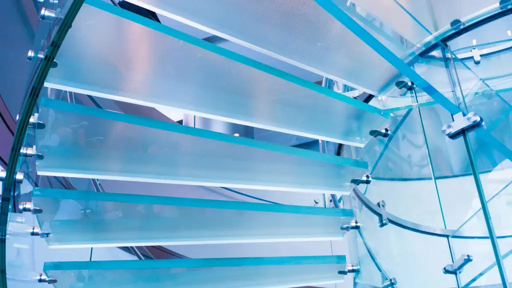 Everything you should know about a glass staircase for your home