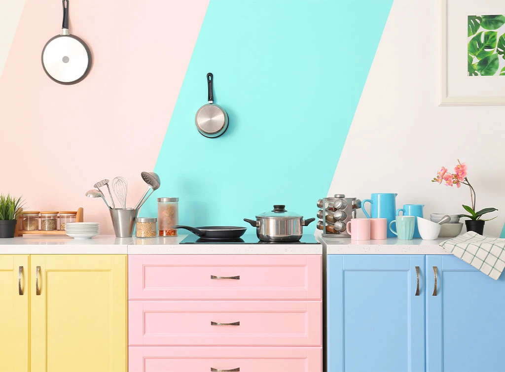 Colourful kitchen ideas: Vibrant palettes full of personality
