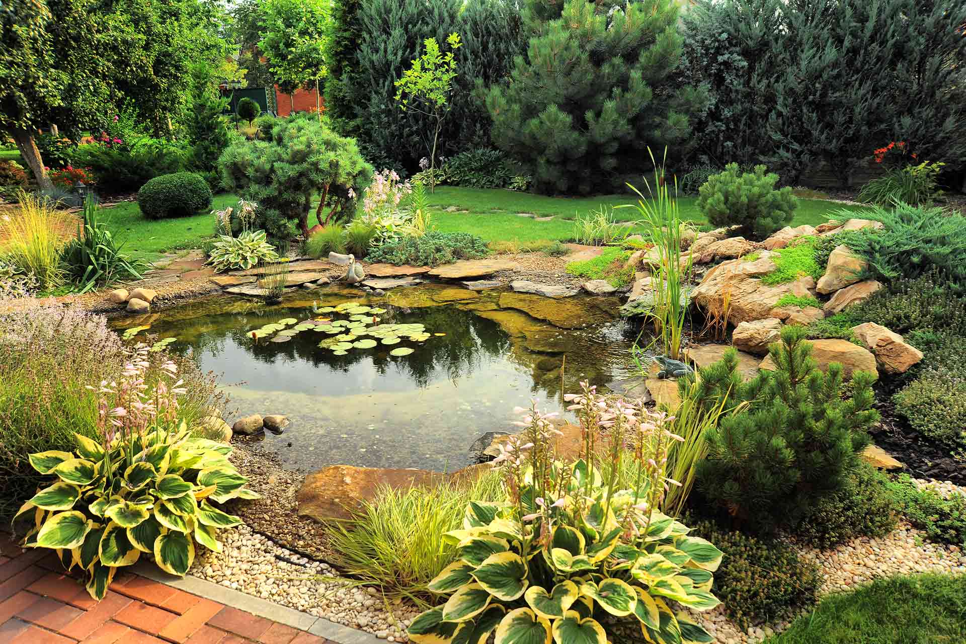 Garden pond ideas: Make waves with these rivulet-ing designs