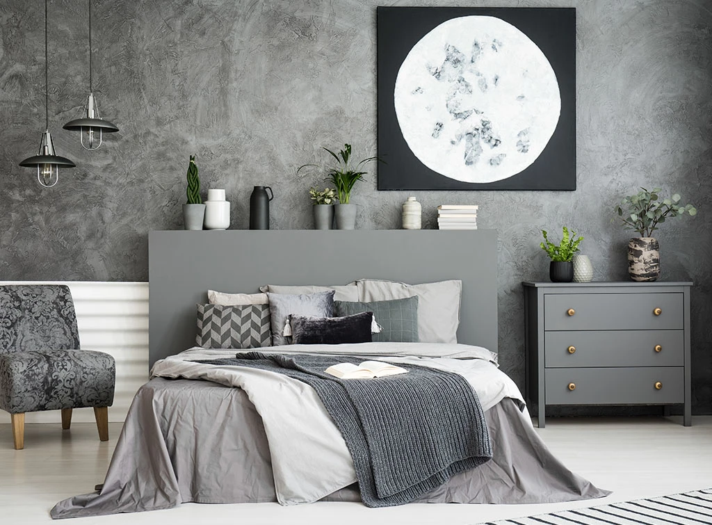 Bedroom decorating ideas with grey walls