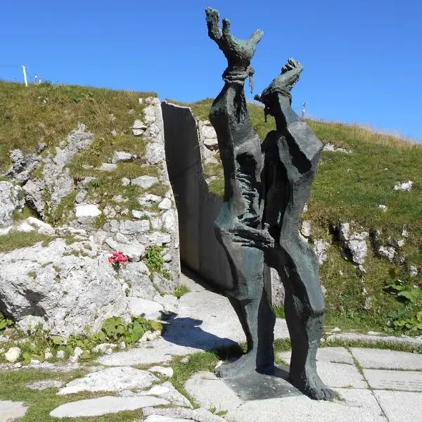 The Murer's Memorial