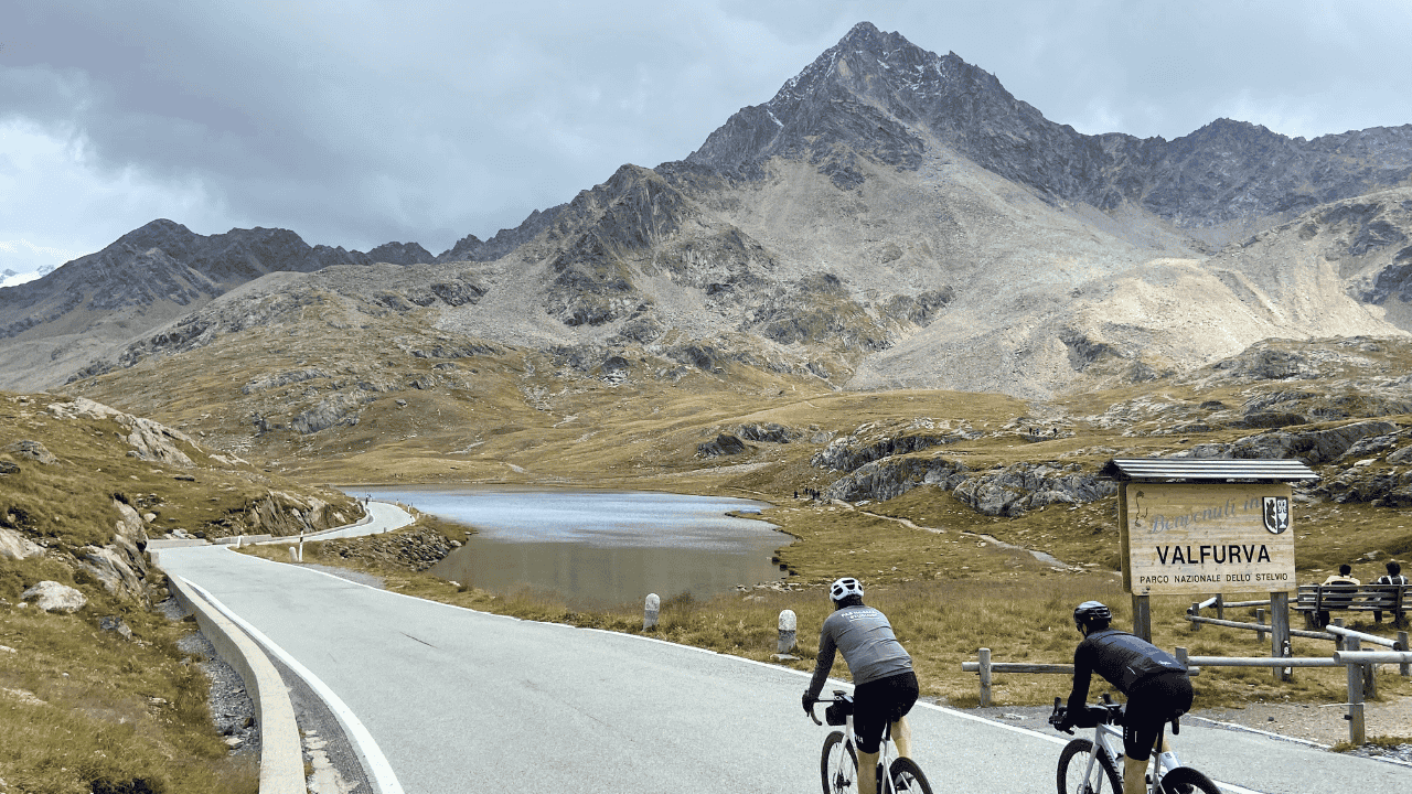 maratona-stelvio-cycling-gavia-pass