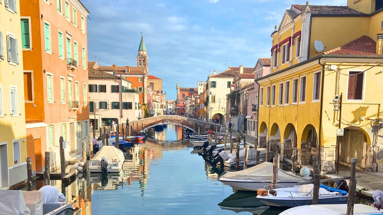 best-gravel-bike-tour-chioggia-downtown