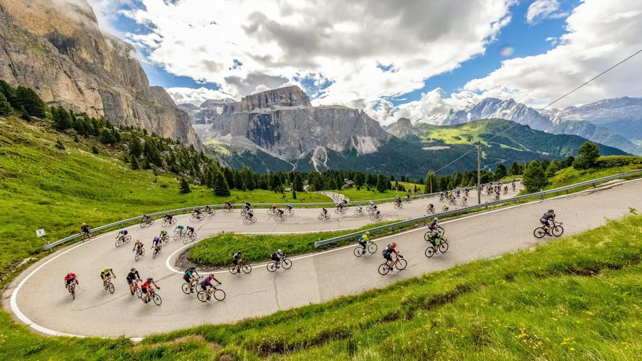 event_landing_page.maratona-dles-dolomites-enel-2025.splashimage.title