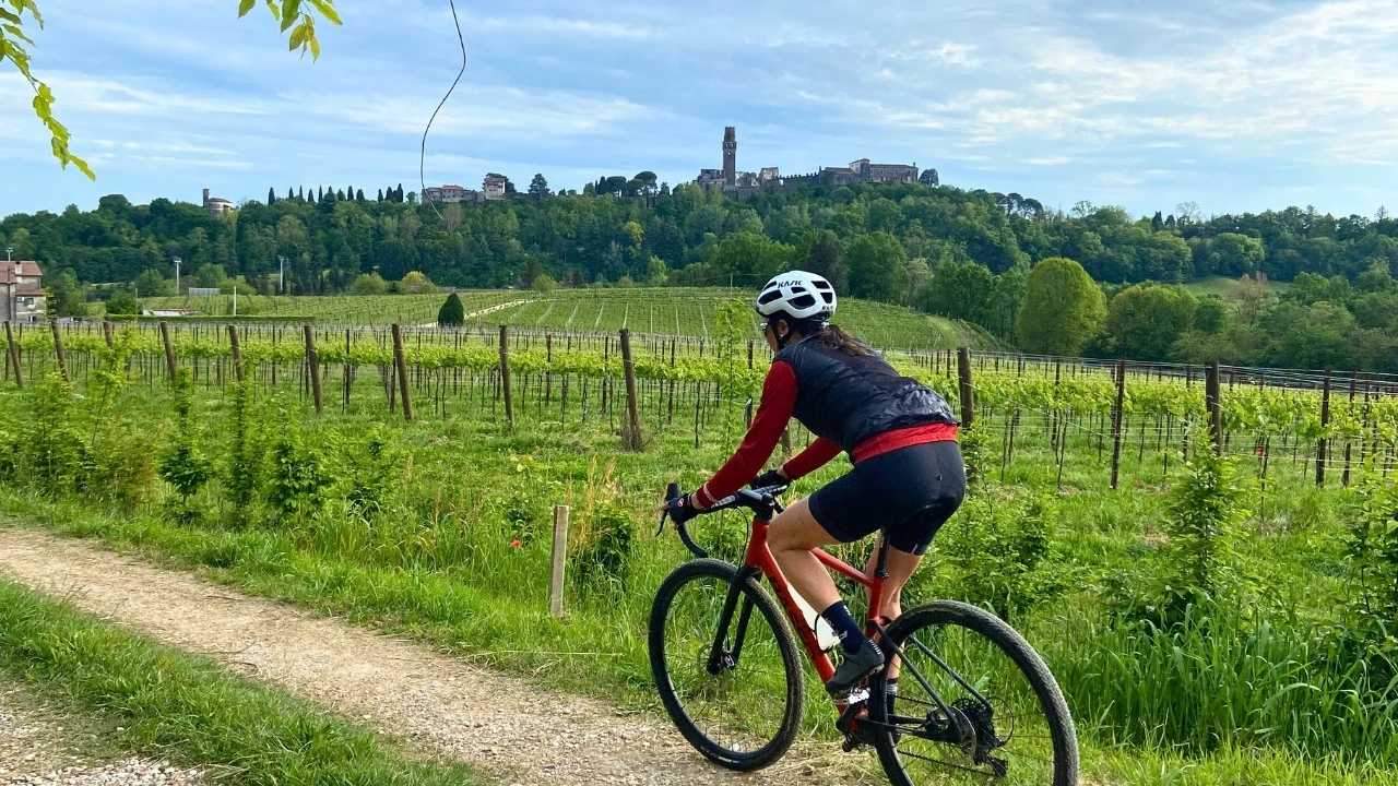 gravel-bike-tour-prosecco-hills