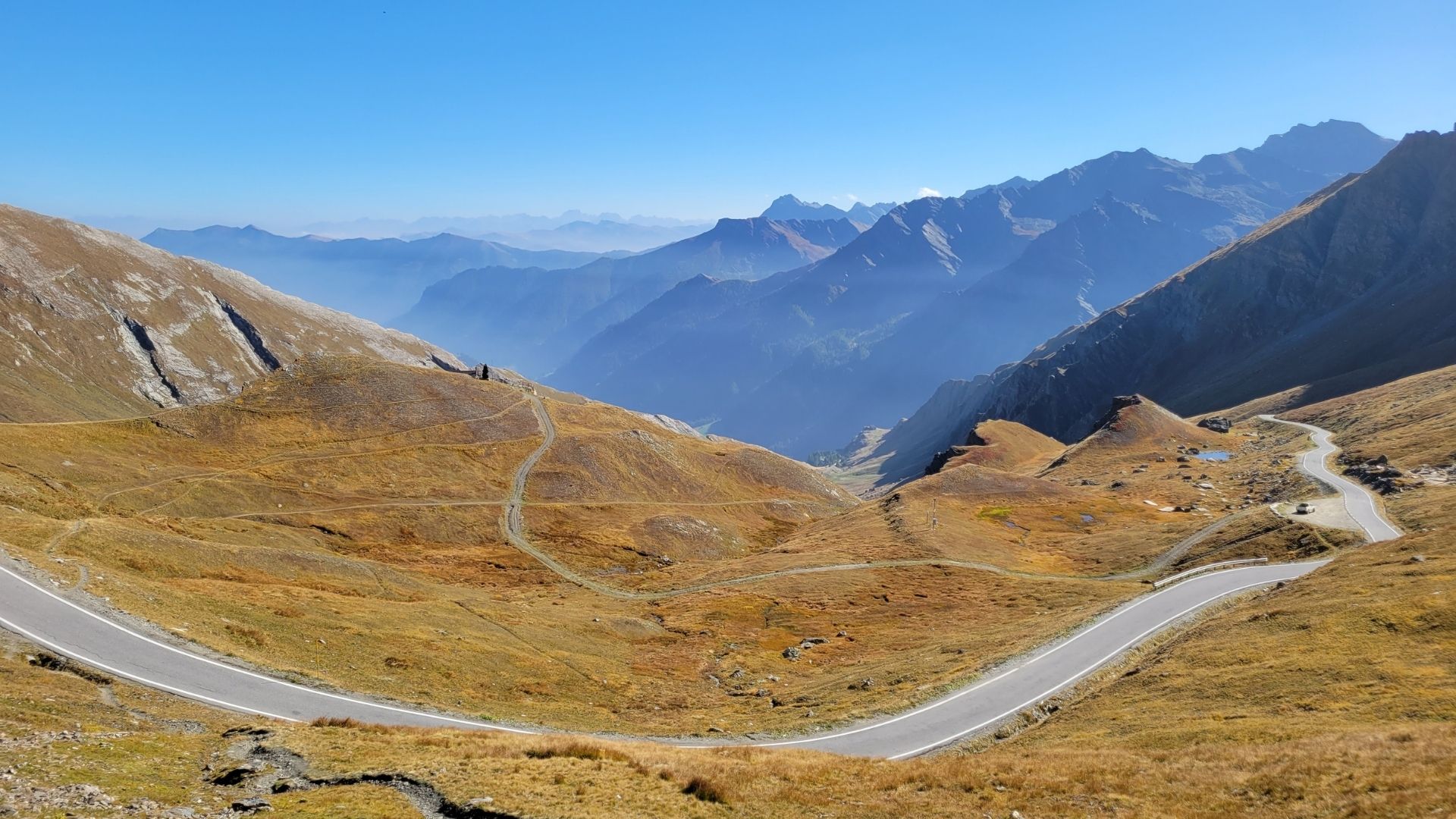 Colle dell'Agnello image