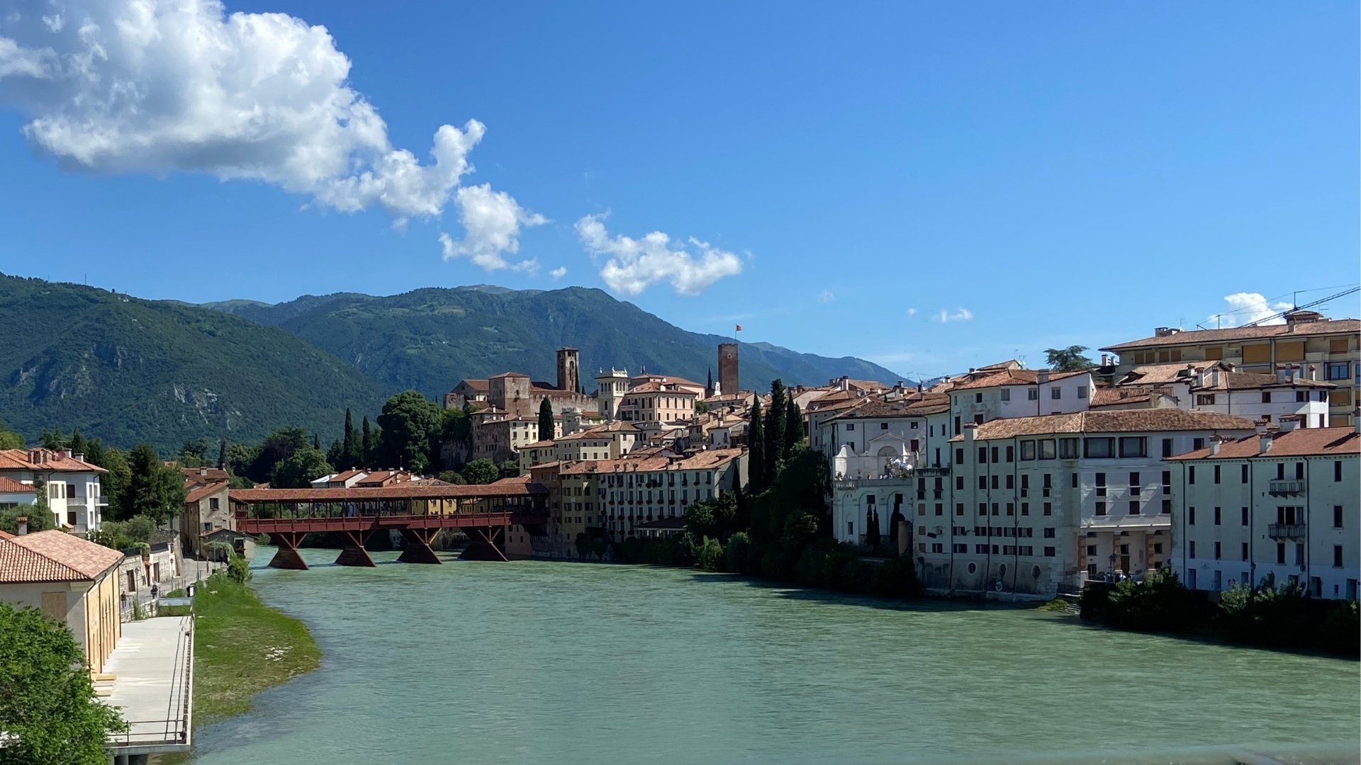 Splash Image - Bassano