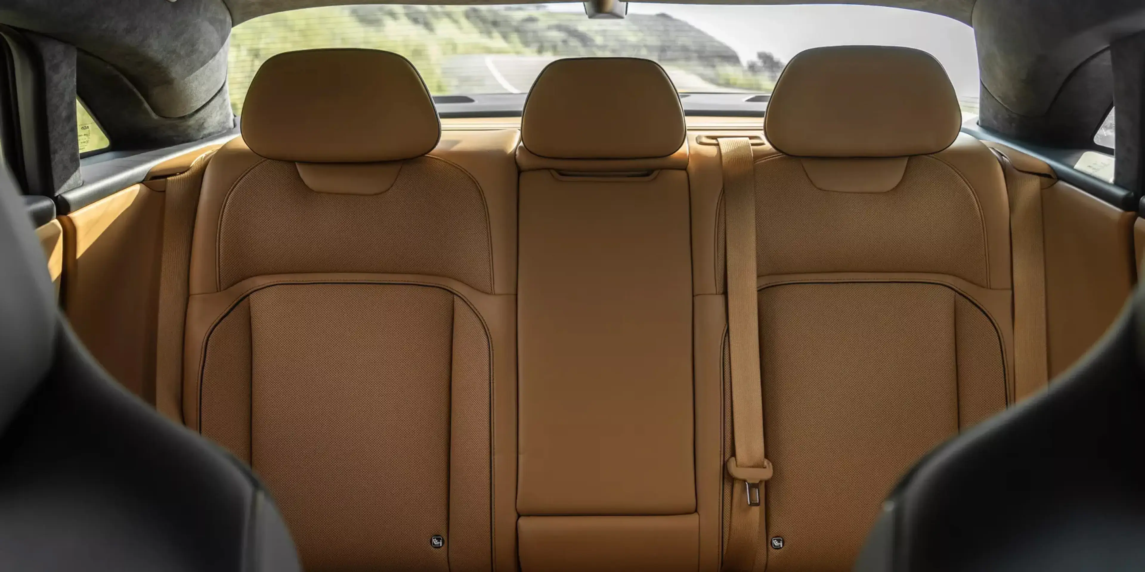 The same Lucid body, in a lighter, ultra-efficient trim that lets you feel the difference