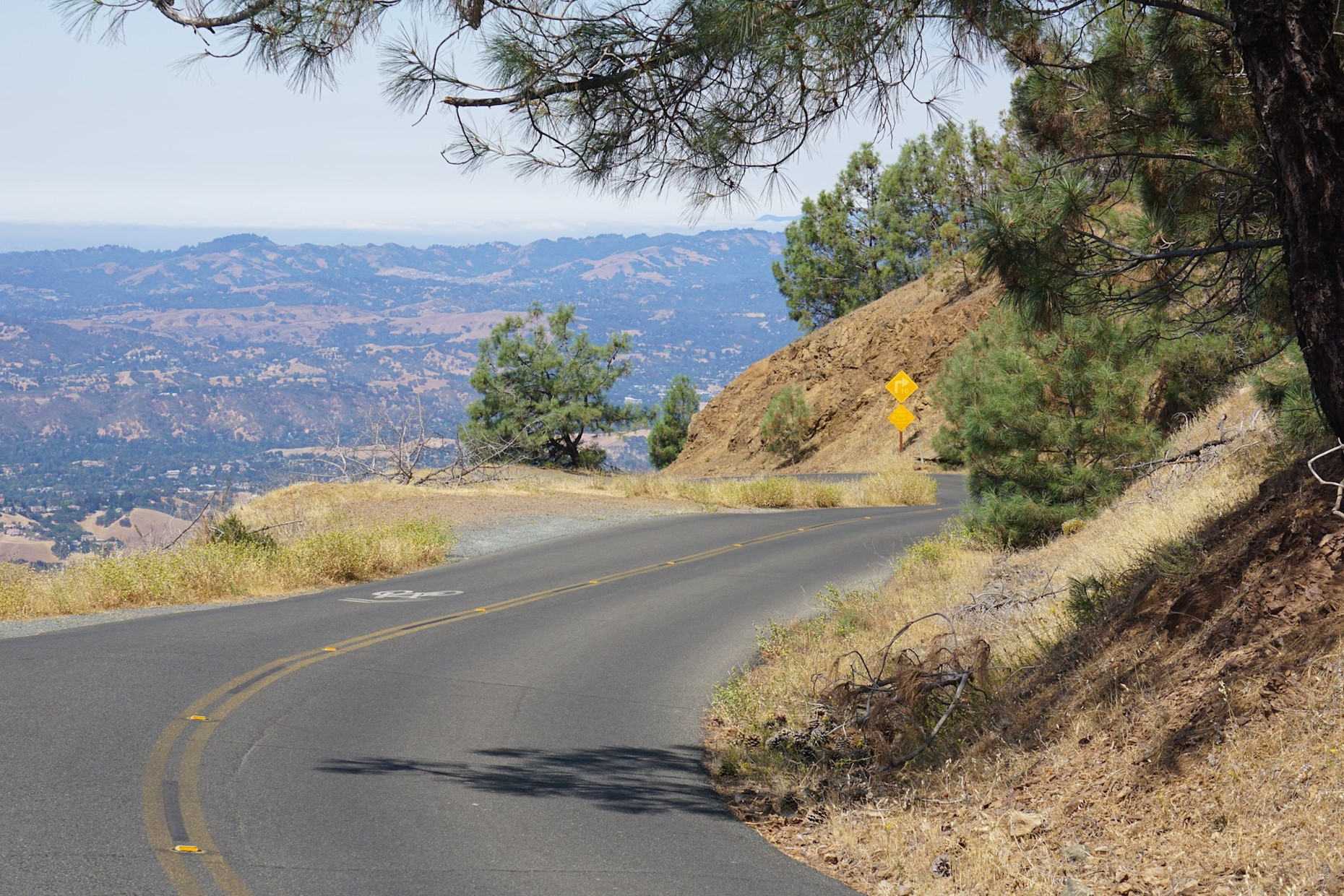 Mount Diablo State Park Summit Visitor Center and Observation Deck in
