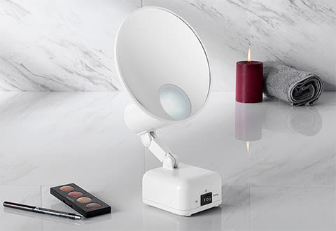 15x Magnifying Folded Lighted Mirror