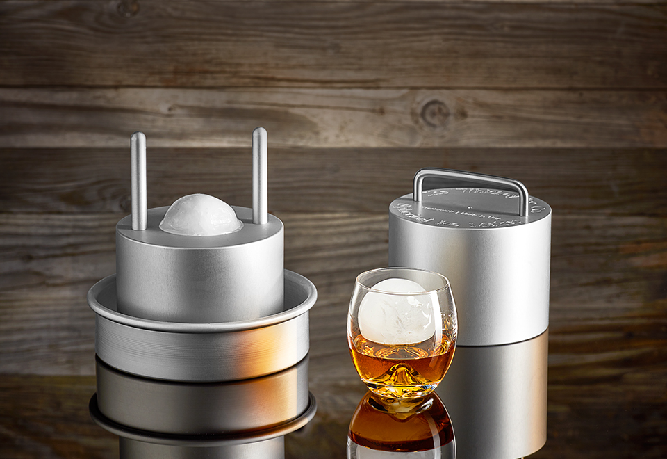 drink ice ball maker