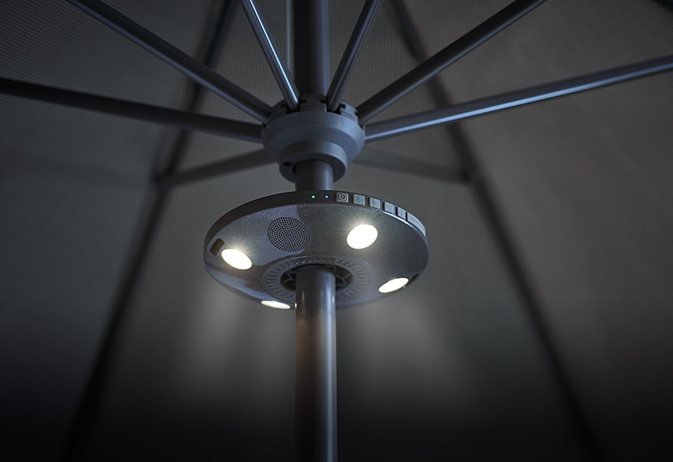 umbrella light with bluetooth speaker