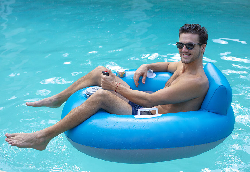 motorized pool lounger sharper image