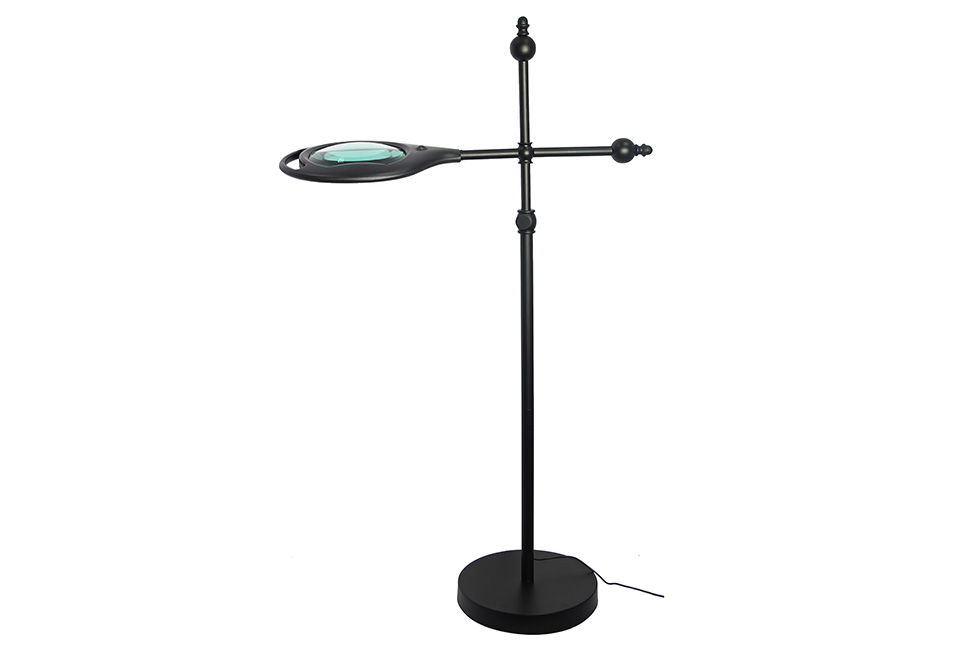 sharper image magnifying floor lamp