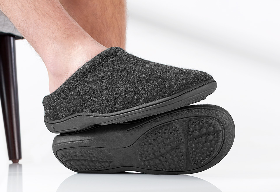 Most Comfortable Men s Arch Supporting Indoor Outdoor Slippers SharperImage