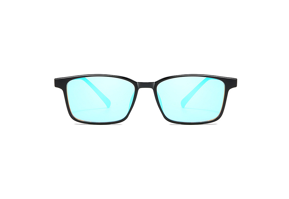 Fashion color correcting glasses