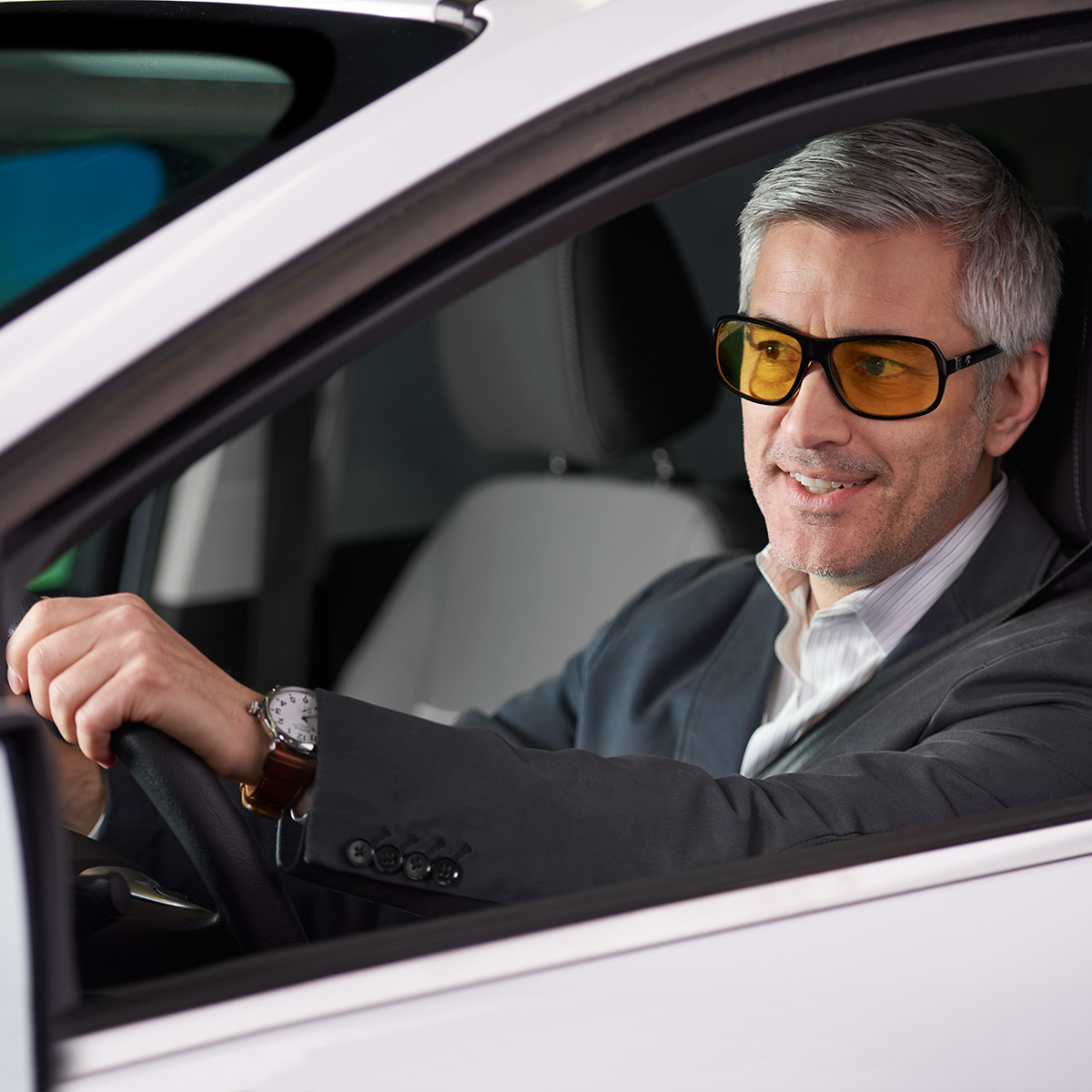 Driving glasses to reduce glare online