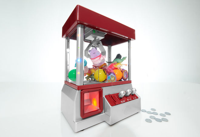 Mini Arcade Claw Machine