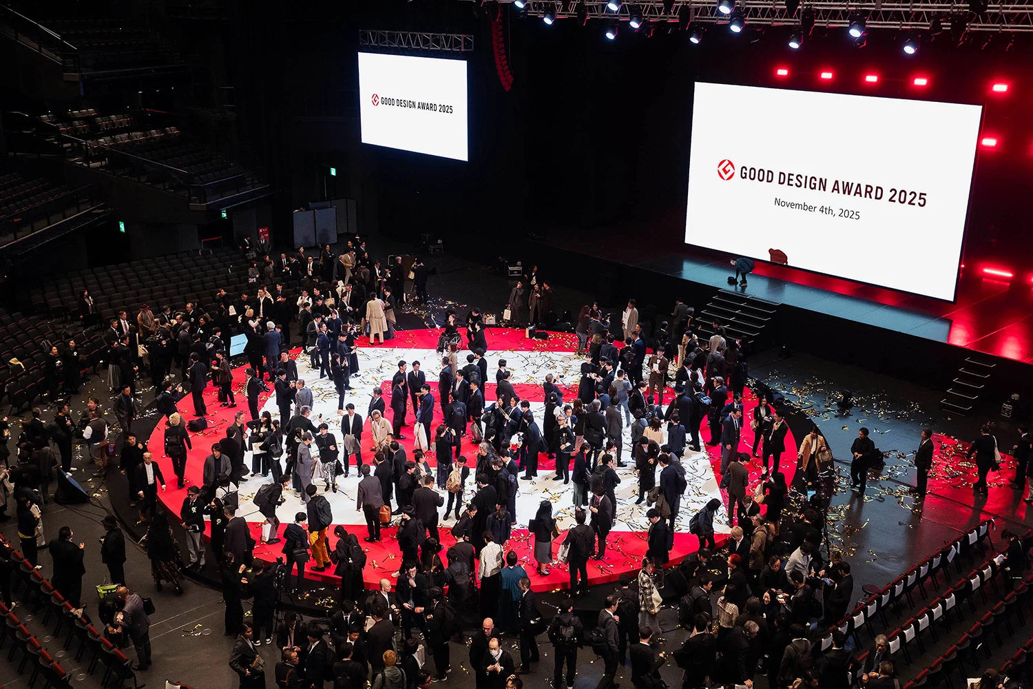 受賞祝賀会の開催202508