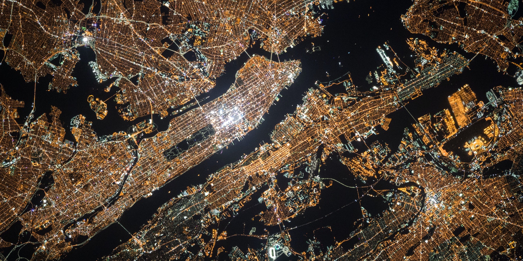 Deep learning for land cover mapping