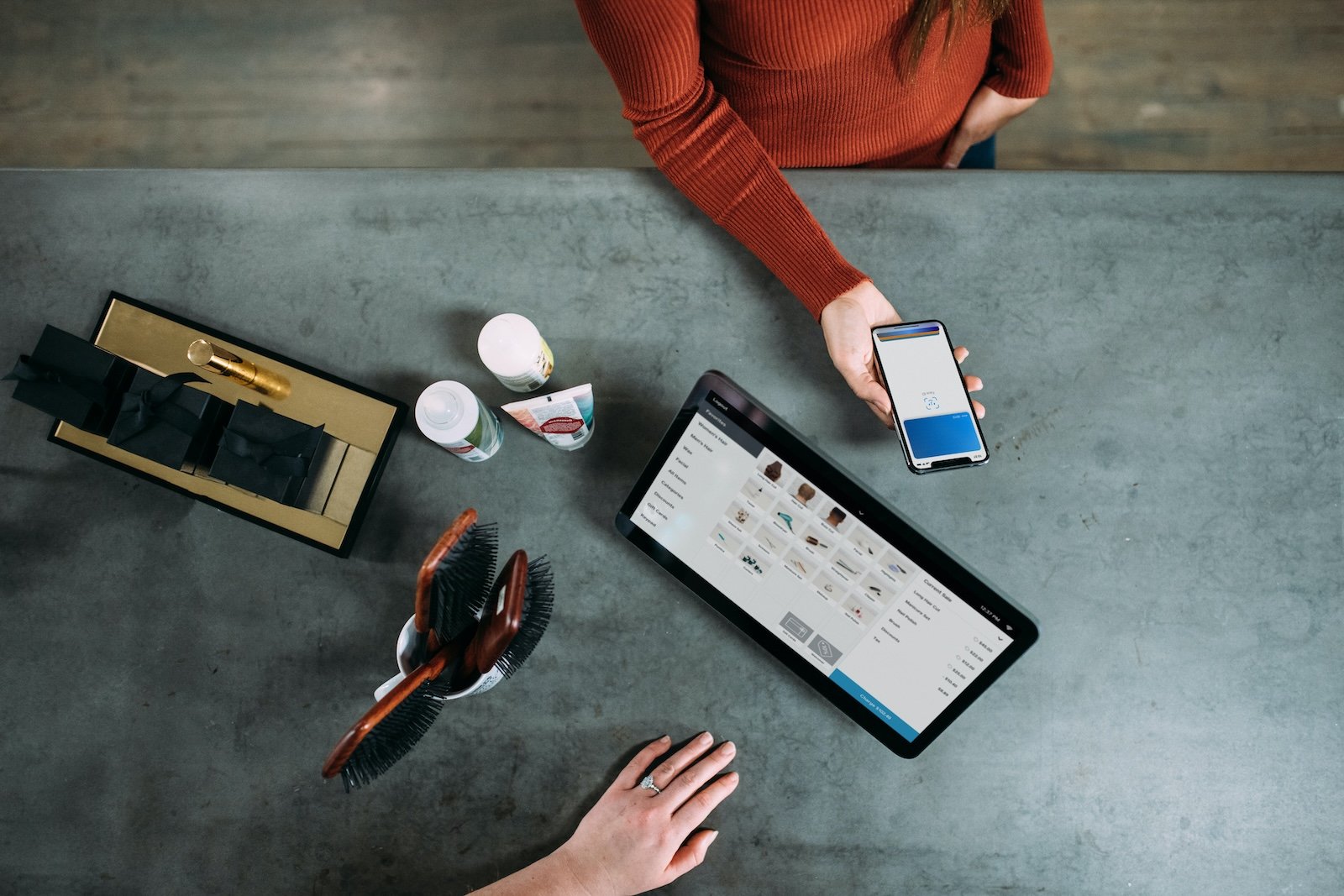 3 trends for AI in retail & CPG for 2024