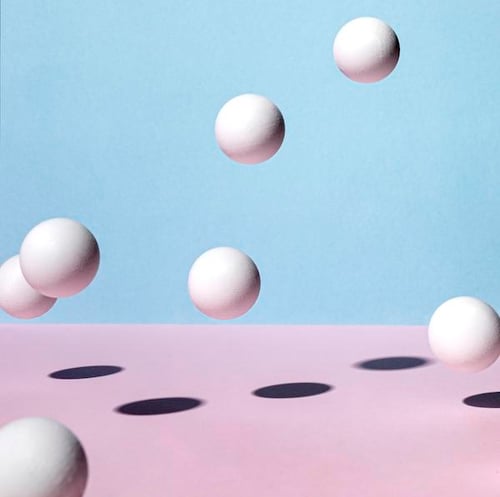 front-view-ping-pong-balls-bouncing-around.jpg