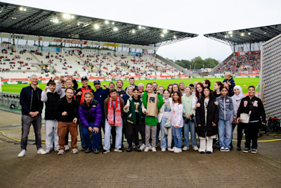 Inklusion im Fokus: FitX, Rot-Weiss Essen und ESSENER CHANCEN e.V. laden zum Aktionsspieltag ein
