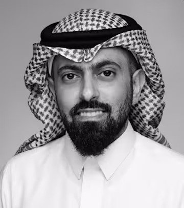 نواف العوين