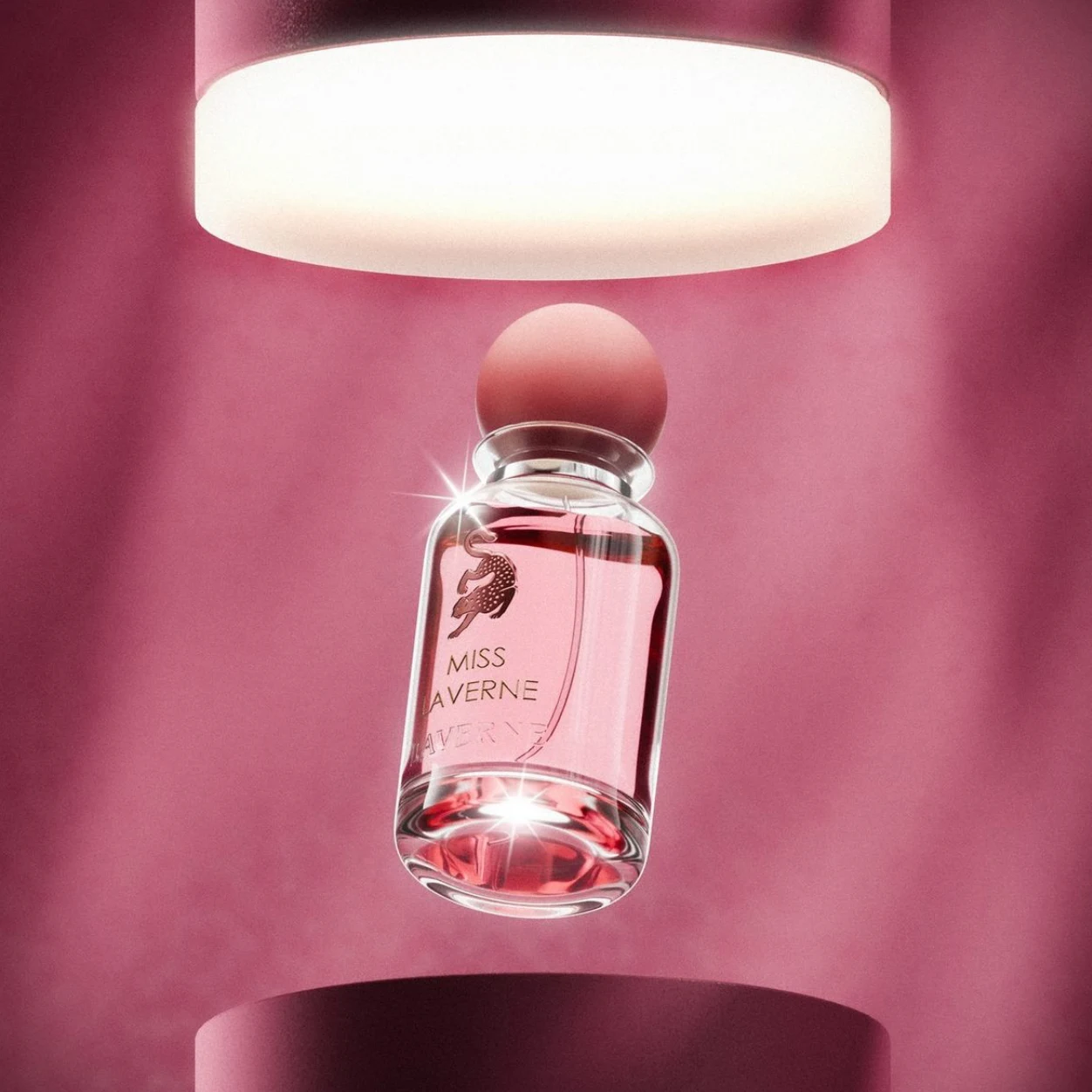 استراتيجية علامة تجارية سعودية: كيف غزت لافيرن أسواق العطور العالمية