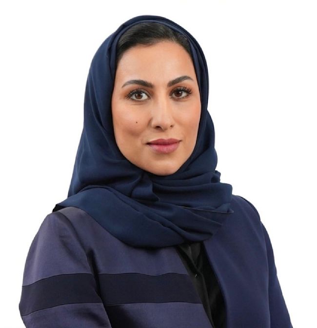 منى العجمي