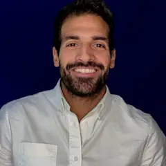 إعادة تعريف وسائل التواصل الاجتماعي: مرحبًا بسكرول ميديا