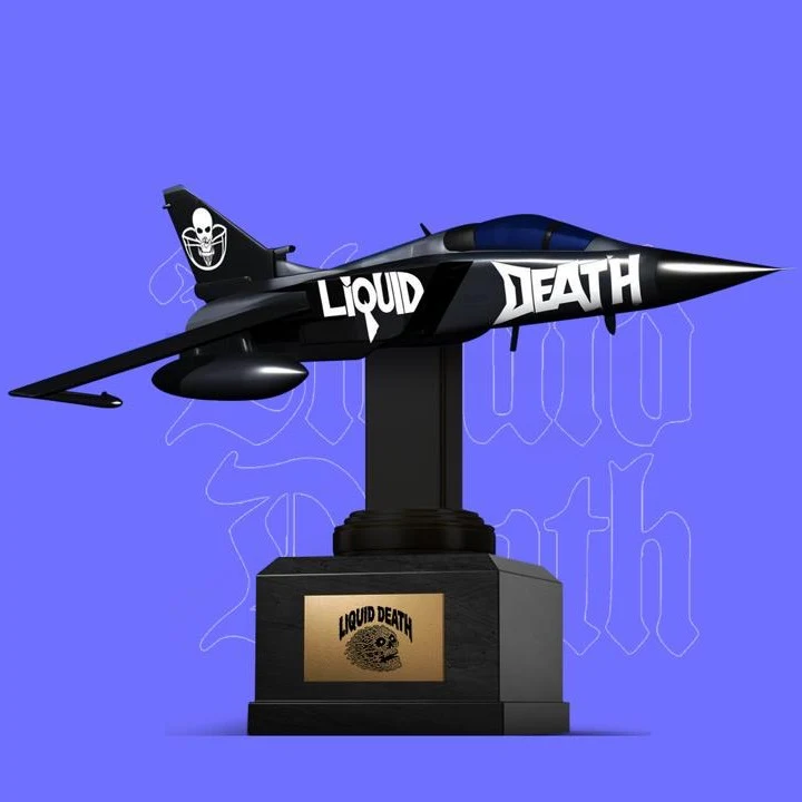 ليكويد ديث تكشف عن مسابقة ضخمة: اربح طائرة مقاتلة حقيقية