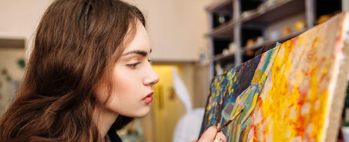 20 Best Side Hustles for Artists and Creatives